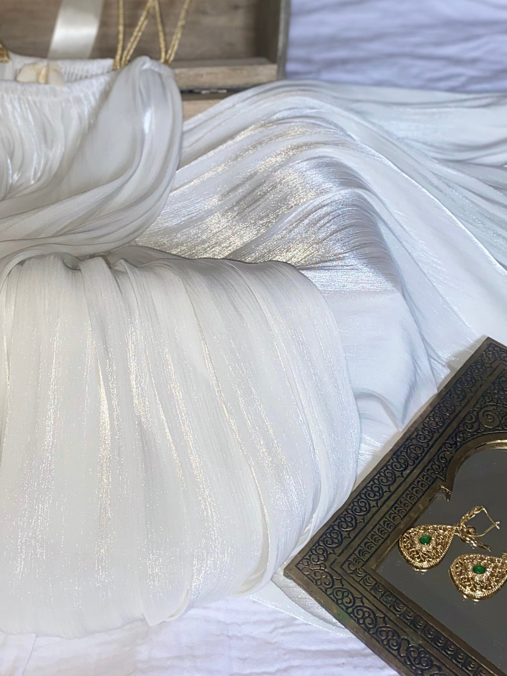 Robe - NOOR